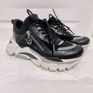 Browns The Wishbone collection sneakers